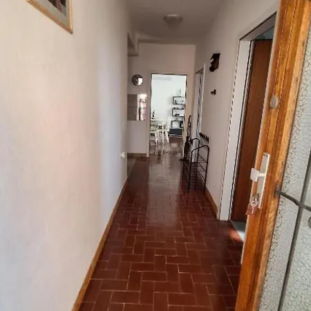 Ellgasi Charming & Cozy Apartment