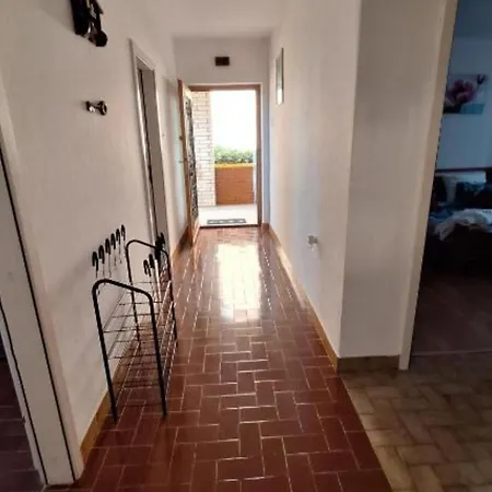 Apartment Ellgasi Charming & Cozy