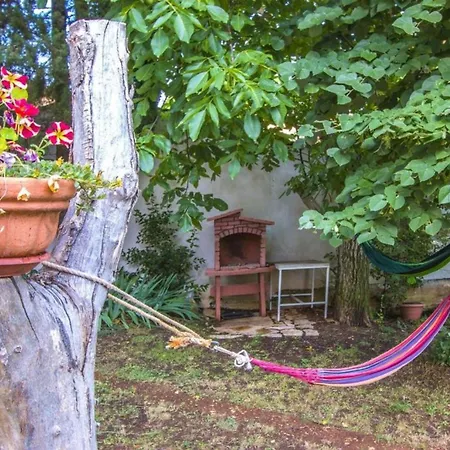 Ellgasi Charming & Cozy Appartamento Fažana