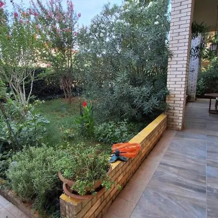 Ellgasi Charming & Cozy *